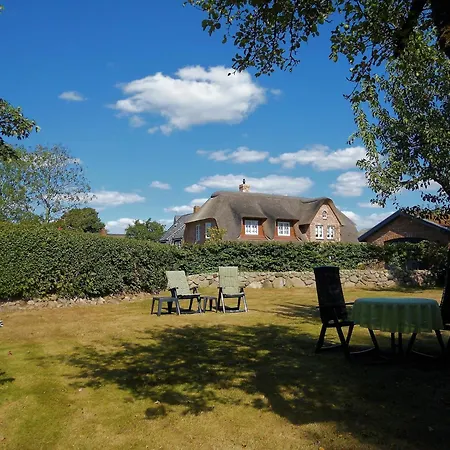 Holiday home Haus Arfsten 